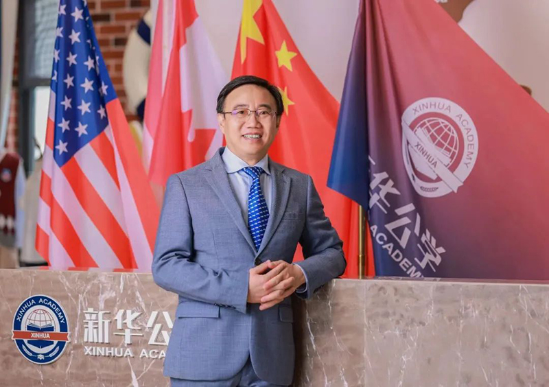 《光明教育家》發(fā)表新華公學(xué)總校長秦新春署名文章《神聚形散，打造有氣質(zhì)的教育》